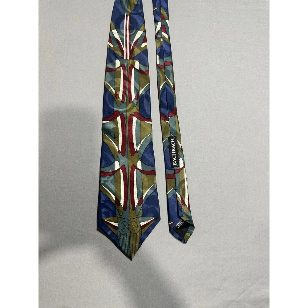 VTG Bachrach Screenplay by Martin Wong Men's Neck Tie‎ Geometric 100% Silk